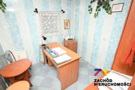 Lokal użytkowy pow. 53,5 m2 Plac Bohaterów